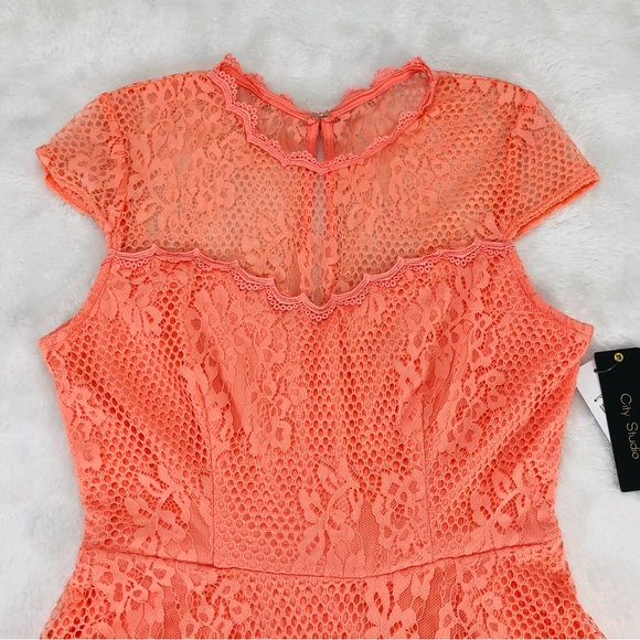 City Studio, Lined Lace Fit and Flare Dress, Size 5 - Picture 4 of 9